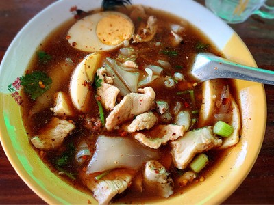 ก๋วยจั๊บน้ำข้น ทุกอย่าง พิเศษ