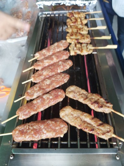 หมูไอติม