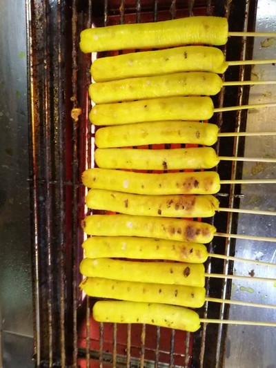 ไข่หมึกย่าง