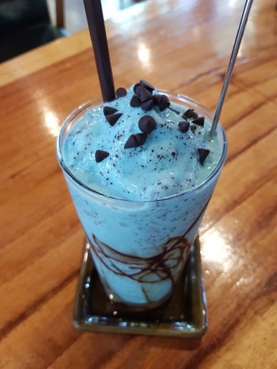 Mint Choco-chip Frappe