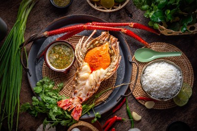 อาหาร หรือ เครื่องดื่ม