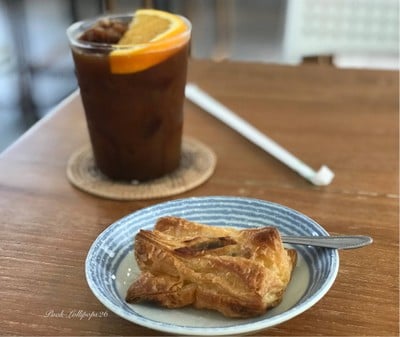 Orange Bliss Cafe