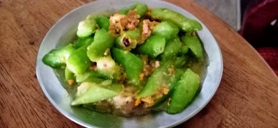 ผัดบวบไข่ไก่ ผัดบวบไข่ไก่