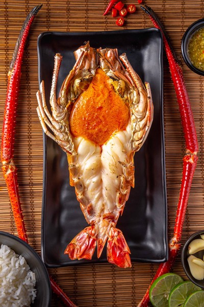 กุ้งแม่น้ำเผา ไซส์ 4 ตัว 1.0 กก