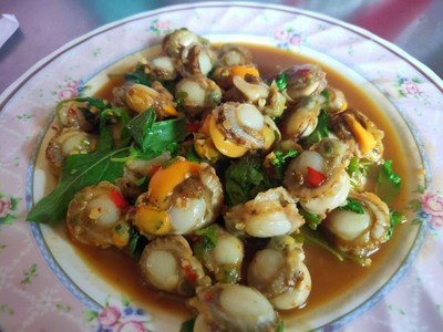 กะเพราเนื้อหอยเชลล์