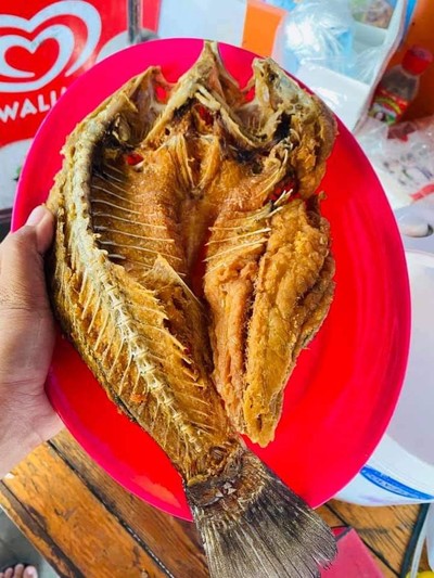 อาหาร หรือ เครื่องดื่ม