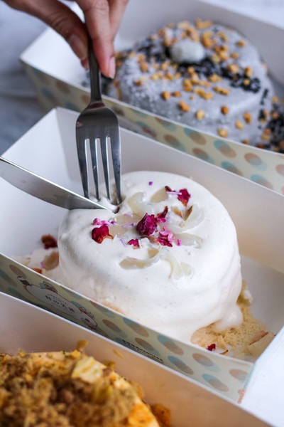 Rose Lychee Soufflé