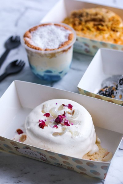 Rose Lychee Soufflé