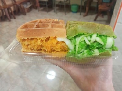 Waffle Two Tone Foi Thong + Coconut