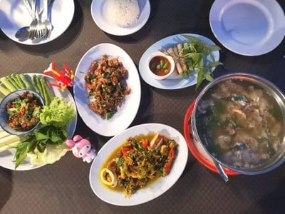 ครัวจานโปรด บางแสน