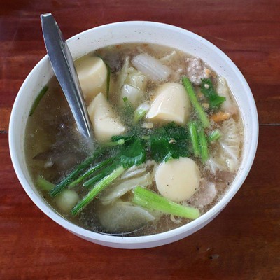 ต้มจืดเต้าหู้ไข่หมูสับ