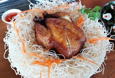 ไก่ชิดชล