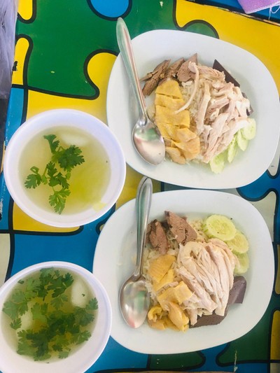 ข้าวไก่ทอด