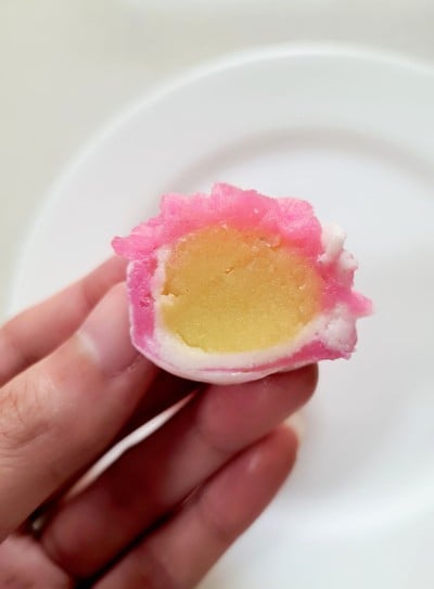 ผกากรอง