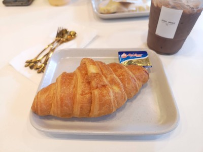 Croissant Ice -Cream