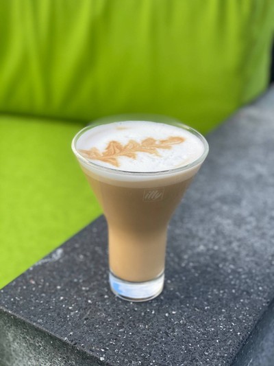 ลาเต้ร้อน