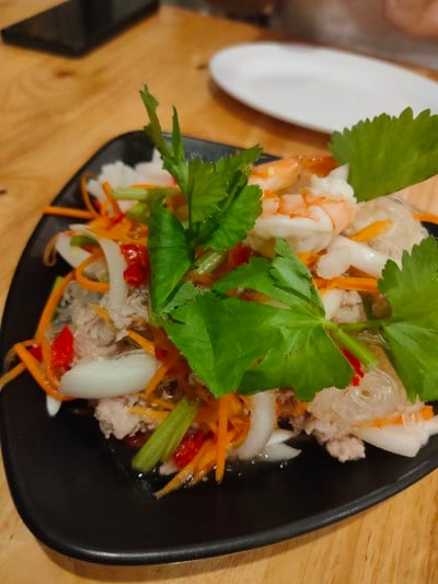ยำวุ้นเส้น