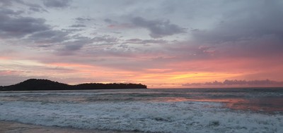 สระว่ายน้ำ/ชายหาด