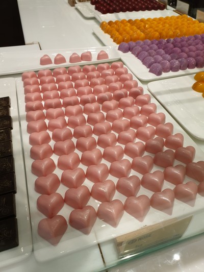 อาหาร หรือ เครื่องดื่ม