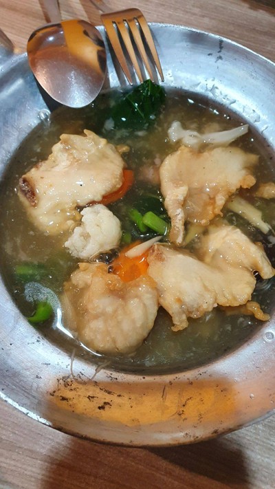 หมี่ราดหน้าปลากระพง