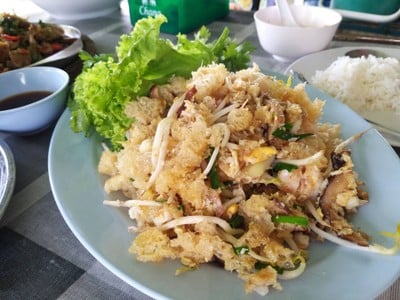 กระเพาะปลาผัดแห้ง