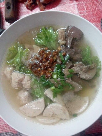 เมนูของร้าน เจ้หยัดข้าวต้ม & ลูกชิ้นทอด