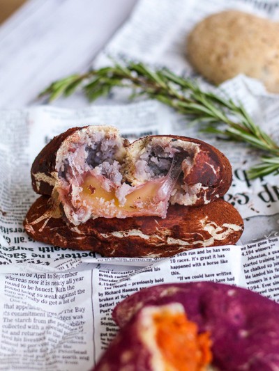 🍫 Cocoa Sweet Potato Mochi & Cheese Bread