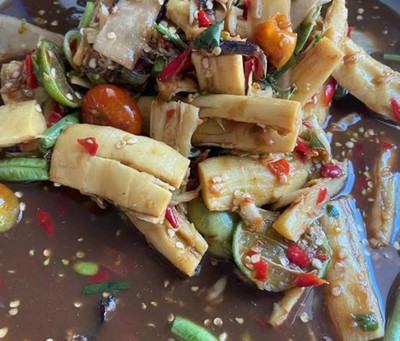 ตำหน่อไม้โบราณ