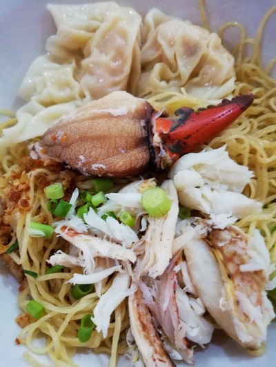 บะหมี่เกี๊ยวก้ามปูทะเลขนาด M (300)