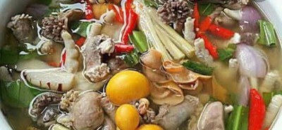 ต้มแซ่บไก่ เครื่องใน