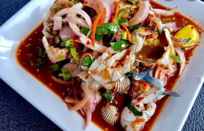 ยำเกาเหลาทะเลรวม