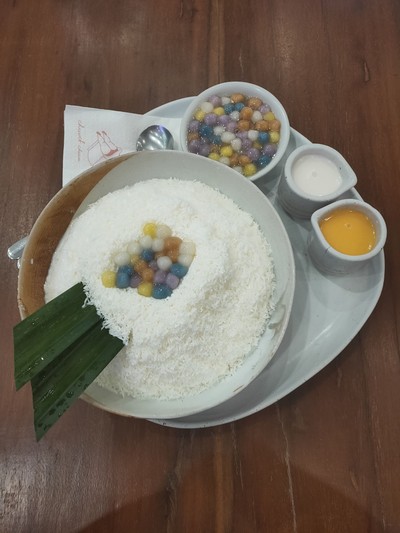 บัวลอยบิงซูไข่เค็ม