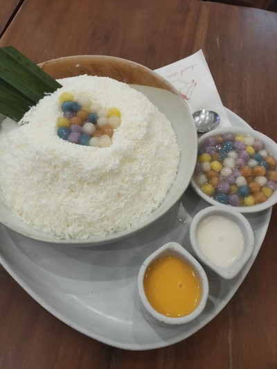 บัวลอยบิงซูไข่เค็ม