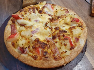 พิซซ่าหน้าเบคอน ปูอัด