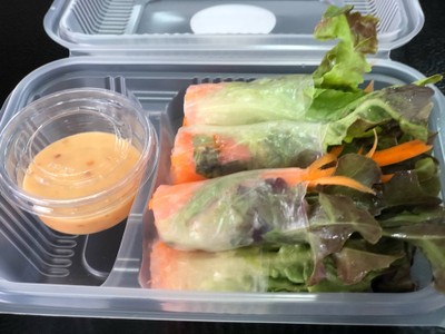 สลัดปูอัดโรล