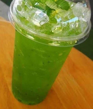 กีวี่โซดา