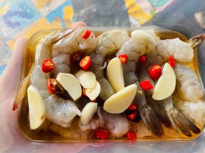 กุ้งดองน้ำปลากวน