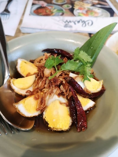 เมนูของร้าน Charm Eatery and Bar ราชครู