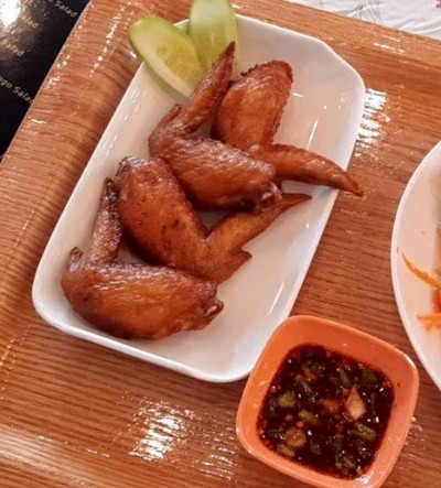 ปีกไก่ทอด