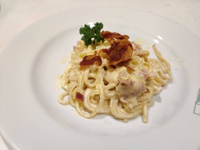 สปาคาโบนาร่า