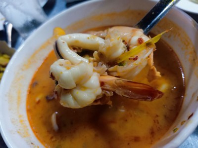 ต้มยำรวมมิตรทะเล น้ำข้น