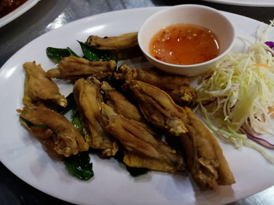 ปีกไก่ทอด