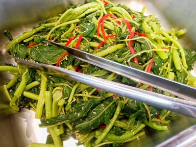 ยำผักโขมรสดั้งเดิม หรือ ชีกึมชินุล