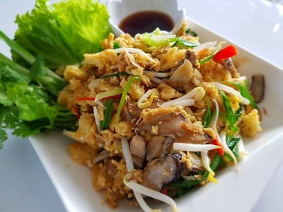 กระเพาะปลาผัดแห้ง