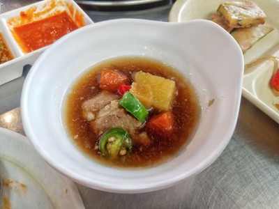 หมูตุ๋นเกาหลี หรือ คัลบีจิม