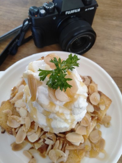 อาหาร หรือ เครื่องดื่ม