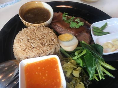 ข้าวขาหมู