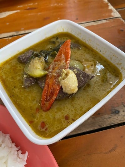 ข้าวหมูทอด