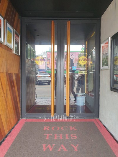 หน้าร้าน