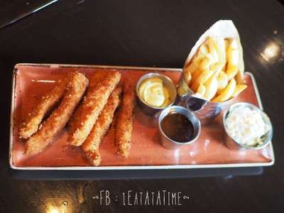 อาหาร หรือ เครื่องดื่ม